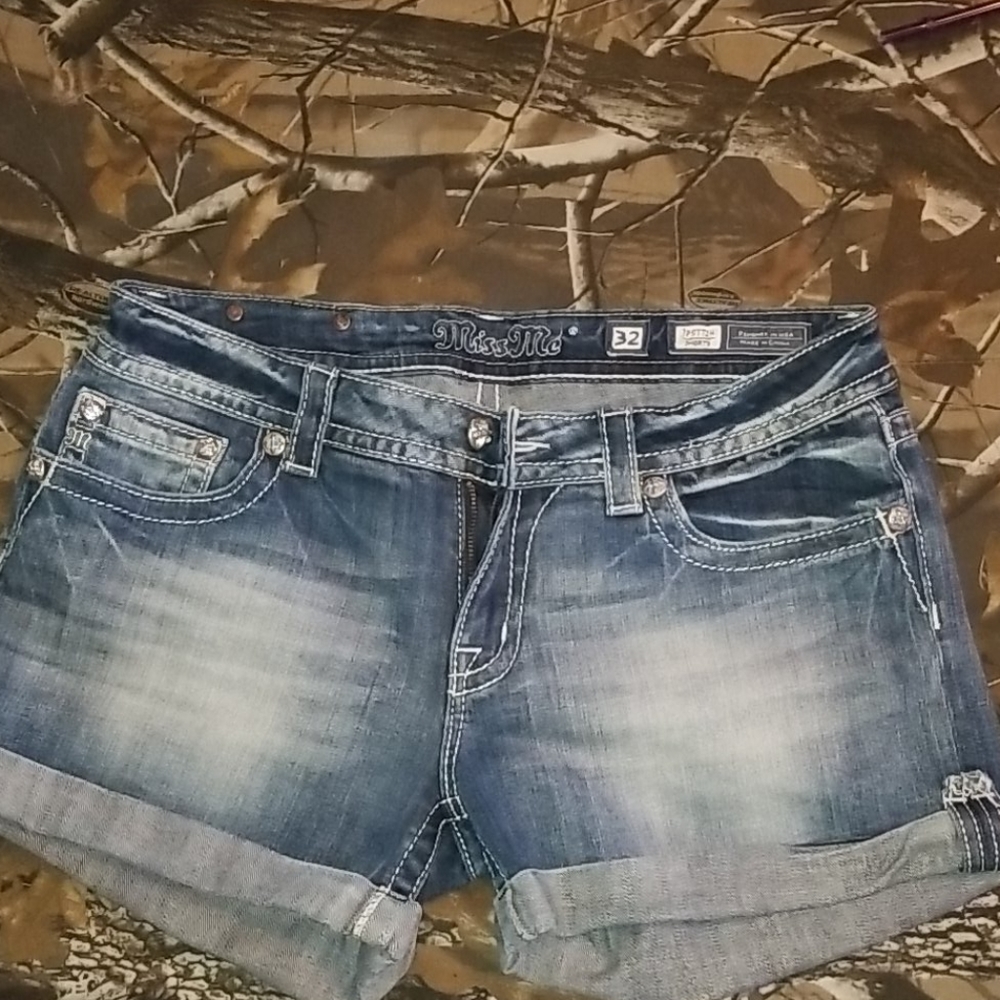 Miss Me Shorts